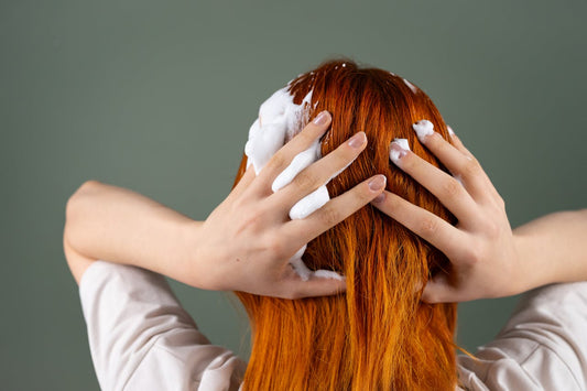How Natural Hairspray Enhances Hair Health and Environmental Well-being